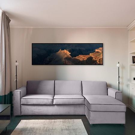 Hl Luxury Duomo Apartment - Via Torino, Montenapoleone Milão Exterior foto